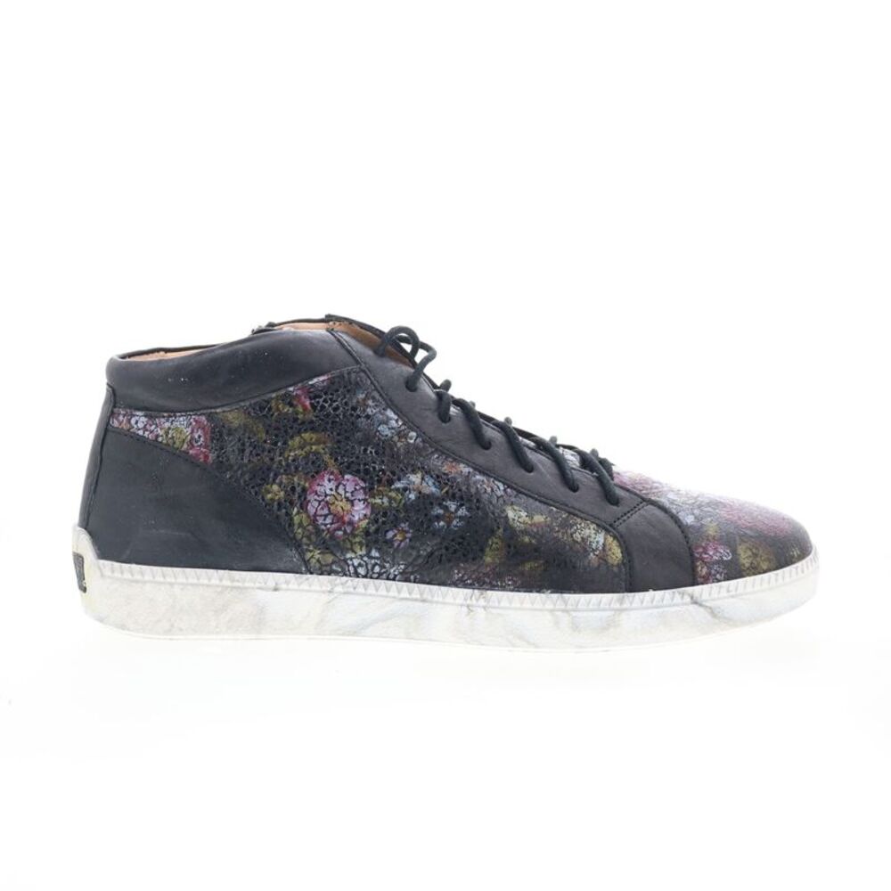 Think! Womens Turna Black Shoes (NWT)